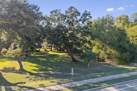 Cowan Road, Gulfport, MS 39507
