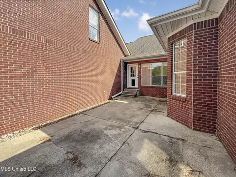 Exterior - 1122 Lakeview Dr, Summit, MS 39666 photo 21 of 21