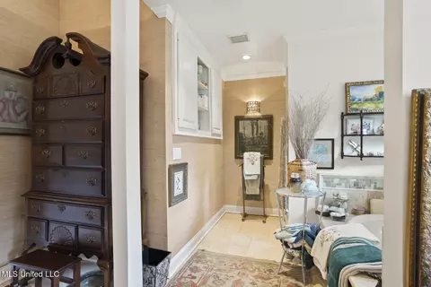 Entry Way - 111 Arrowhead Trl, Brandon, MS 39047 photo 1 of 1