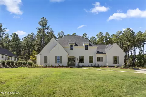 909 Fairburn Ct, Madison, MS 39110