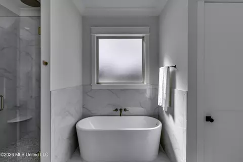 Bath - 620 Big Valley Loop, Flowood, MS 39232 photo 7 of 9