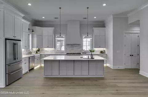 Kitchen - 620 Big Valley Loop, Flowood, MS 39232 photo 1 of 7