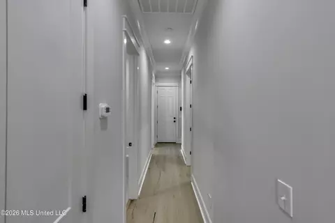 Entry Way - 620 Big Valley Loop, Flowood, MS 39232 photo 3 of 4
