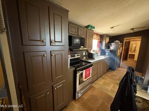 104 Matthew Johnson Rd, Wiggins, MS 39577 photo 6