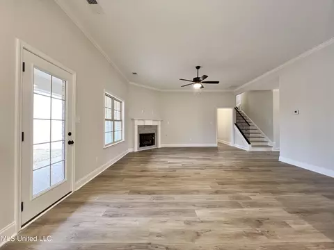 Living - 2444 Scott Meadows Ln, Hernando, MS 38632 photo 1 of 1