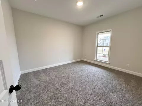 Bedroom - 2444 Scott Meadows Ln, Hernando, MS 38632 photo 3 of 5