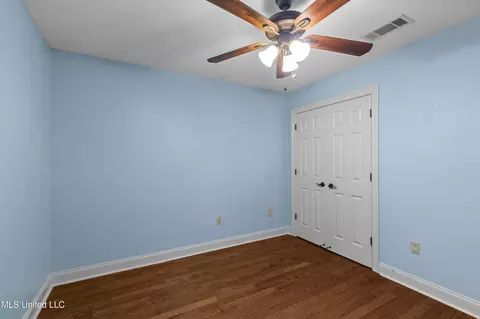 Bedroom - 116 Greenfield Ridge Dr, Brandon, MS 39042 photo 3 of 6