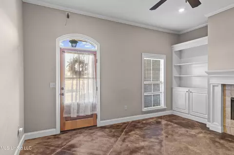 Entry Way - 116 Greenfield Ridge Dr, Brandon, MS 39042 photo 1 of 2