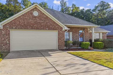 Exterior - 116 Greenfield Ridge Dr, Brandon, MS 39042 photo 2 of 6