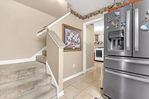 Entry Way - 7464 Ally Cv, Walls, MS 38680 photo 3 of 3