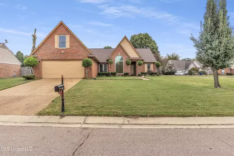 7464 Ally Cv, Walls, MS 38680