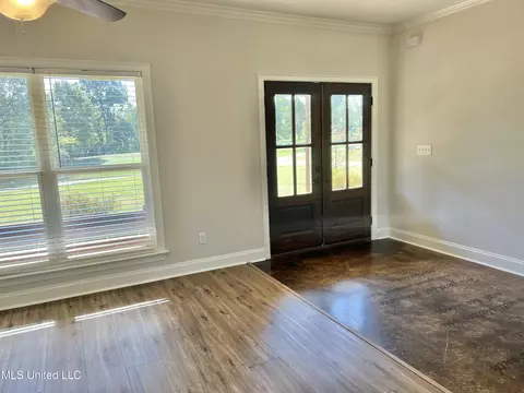 Entry Way - 4348 Ms-305, Hernando, MS 38632 photo 2 of 2
