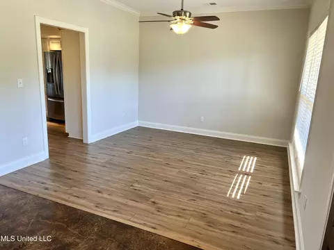Living - 4348 Ms-305, Hernando, MS 38632 photo 1 of 6