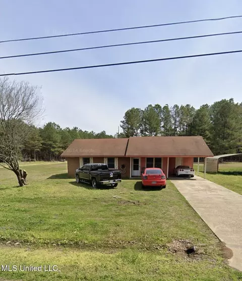 1050 Buck Egger Rd, Caledonia, MS 39740