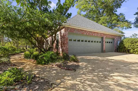 Exterior - 176 Northshore Blvd, Madison, MS 39110 photo 2 of 33