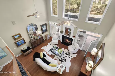 Living - 176 Northshore Blvd, Madison, MS 39110 photo 4 of 5