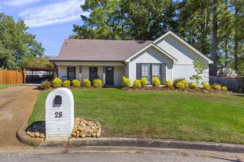 28 Rockford Ct, Brandon, MS 39042