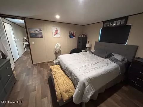 Bedroom - 1044 Summer Oak Ln, Summit, MS 39666 photo 1 of 3