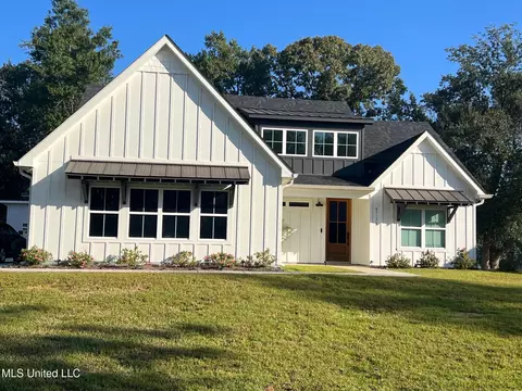 87120 Highpoint Dr, Diamondhead, MS 39525 photo 1