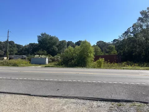 7324 Highway 613, Moss Point, MS 39562