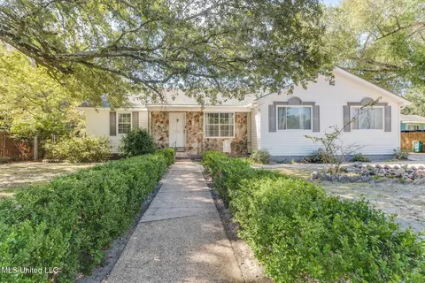 313 Hiller Dr, Biloxi, MS 39531