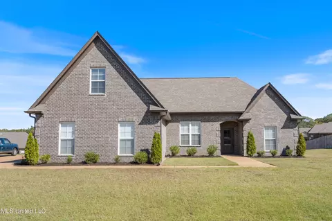 116 Honor Cv, Senatobia, MS 38668