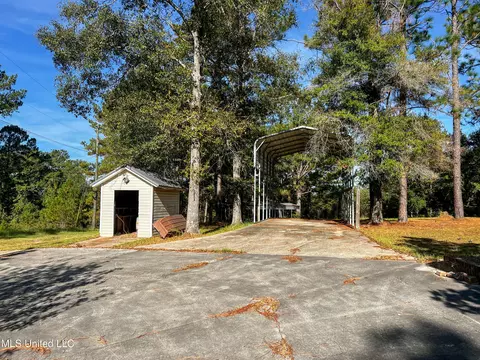 Exterior - 2147 Central Firetower Rd, Lucedale, MS 39452 photo 2 of 26