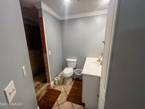 Bath - 2147 Central Firetower Rd, Lucedale, MS 39452 photo 6 of 6