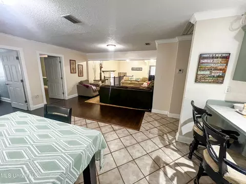 Dining - 2147 Central Firetower Rd, Lucedale, MS 39452 photo 2 of 2