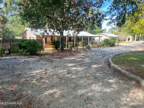 Exterior - 2147 Central Firetower Rd, Lucedale, MS 39452 photo 6 of 26