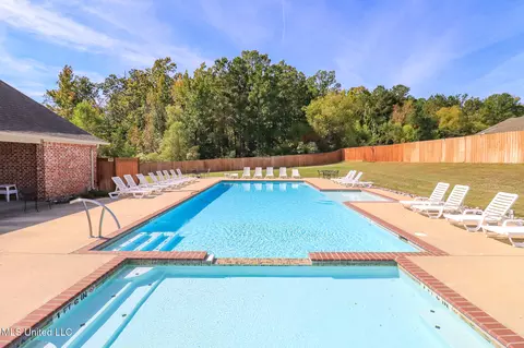 Exterior - 704 Prosperity Xing, Flowood, MS 39232 photo 9 of 9