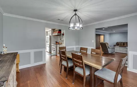 Dining - 231 Greenfield Pl, Brandon, MS 39047 photo 4 of 4