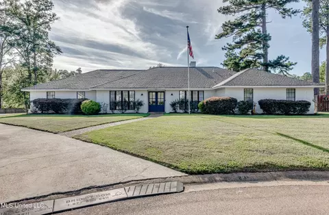 Exterior - 231 Greenfield Pl, Brandon, MS 39047 photo 6 of 20