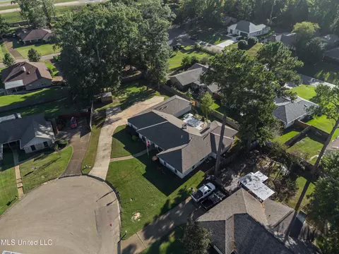 View/Area - 231 Greenfield Pl, Brandon, MS 39047 photo 3 of 15