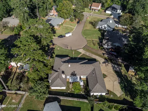 View/Area - 231 Greenfield Pl, Brandon, MS 39047 photo 6 of 15