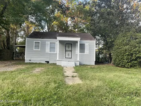 Exterior - 4274 Lynda St, Jackson, MS 39209 photo 1 of 2