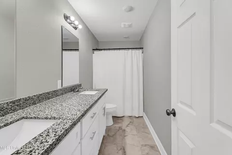 Bath - 123 Dixon Rd, Lucedale, MS 39452 photo 1 of 3