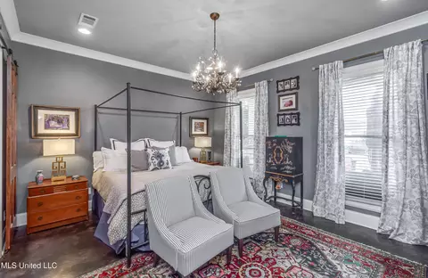 Bedroom - 230 Arbor Trl, Brandon, MS 39047 photo 4 of 10