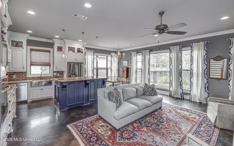 Other - 230 Arbor Trl, Brandon, MS 39047 photo 2 of 10