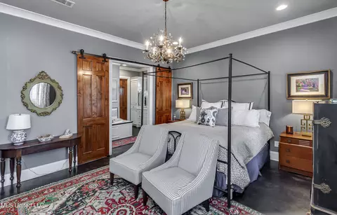 Bedroom - 230 Arbor Trl, Brandon, MS 39047 photo 3 of 10