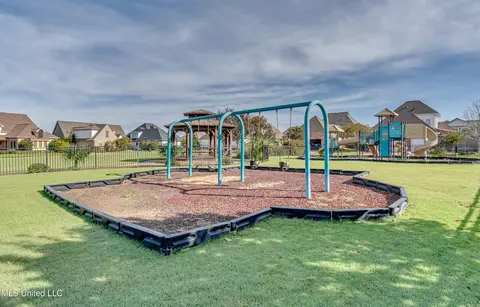 Exterior - 230 Arbor Trl, Brandon, MS 39047 photo 13 of 16