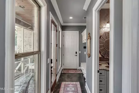 Entry Way - 230 Arbor Trl, Brandon, MS 39047 photo 1 of 3