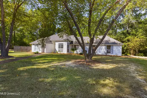 Exterior - 302 Ansley Pl, Madison, MS 39110 photo 2 of 23