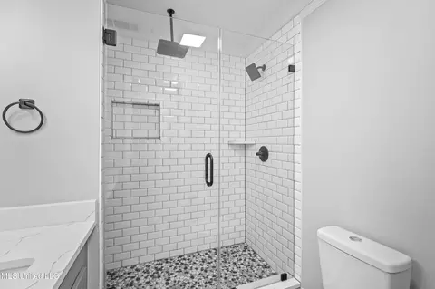 Bath - 302 Ansley Pl, Madison, MS 39110 photo 2 of 10