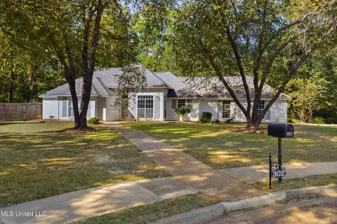 302 Ansley Pl, Madison, MS 39110