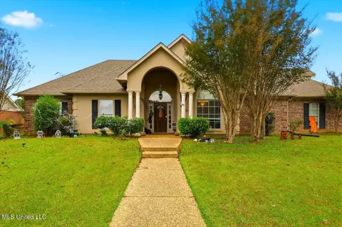 2008 Brookstone Pl, Brandon, MS 39042