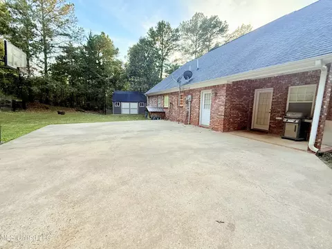 Exterior - 466 Fort Hill Rd, Grenada, MS 38901 photo 6 of 6