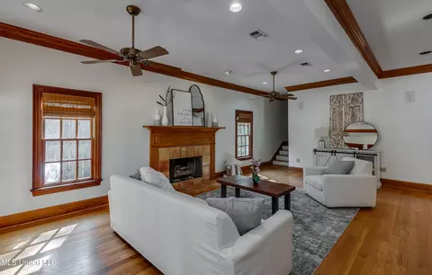Living - 188 Webb Ln, Flowood, MS 39232 photo 8 of 9