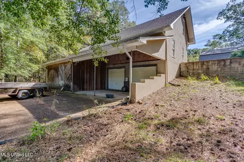 Exterior - 188 Webb Ln, Flowood, MS 39232 photo 14 of 15