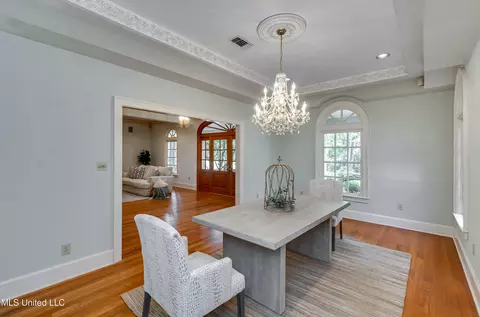 Dining - 188 Webb Ln, Flowood, MS 39232 photo 3 of 4